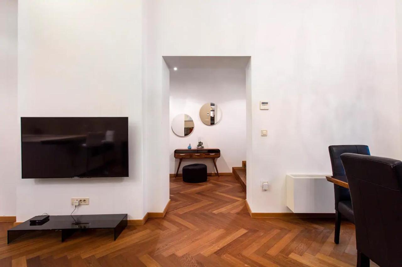 Апартаменти Address Deluxe Downtown Любляна Екстер'єр фото